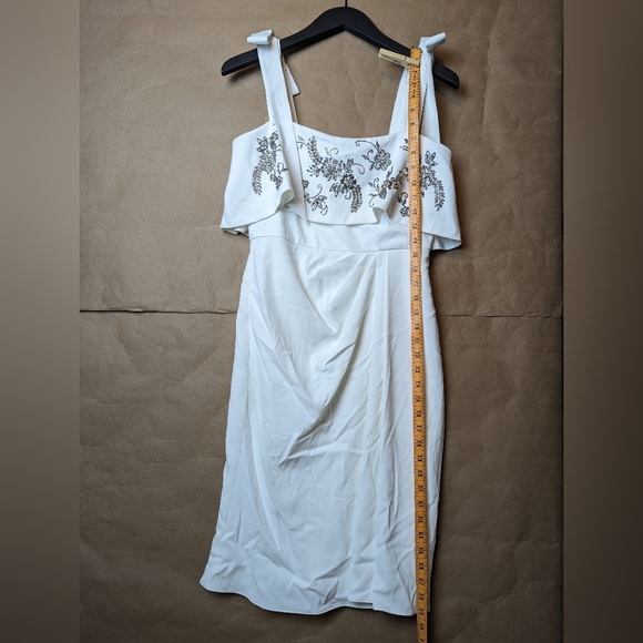 NWT Badgley Mischka Enchanting Beaded Bodice Gown - COCKTAIL LENGTH